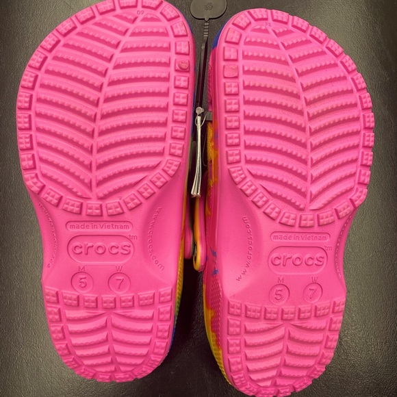 Crocs - Picture 2 of 3